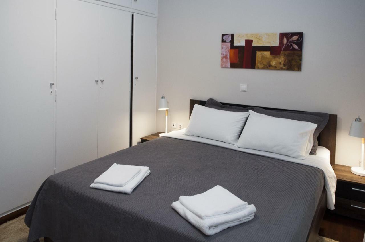 Modern Apartment, Excellent And Vibrant Location!! Athen Exterior foto